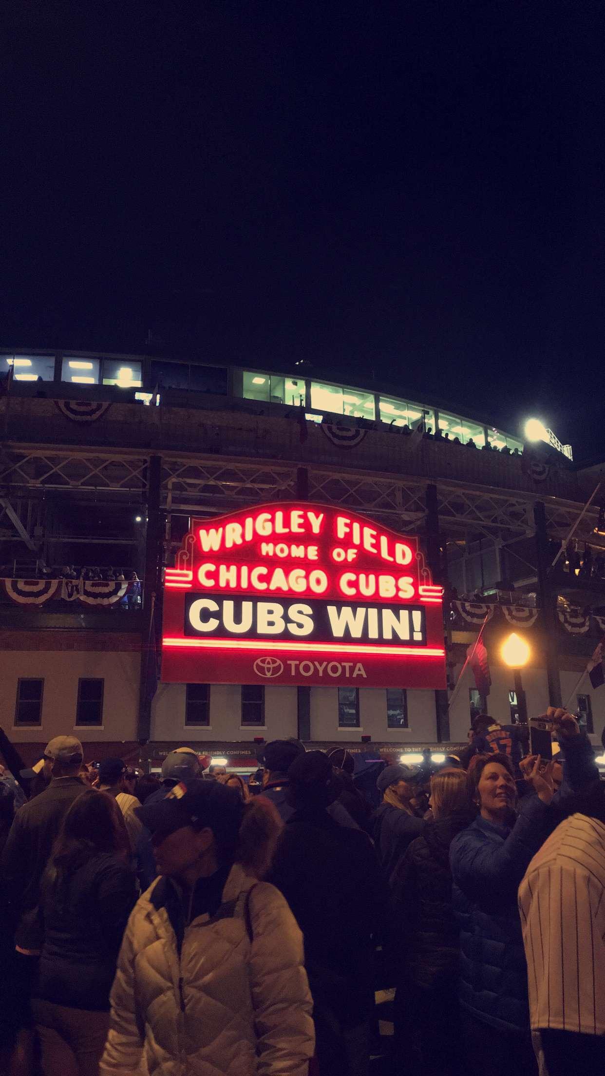 Cubs World Series pictures