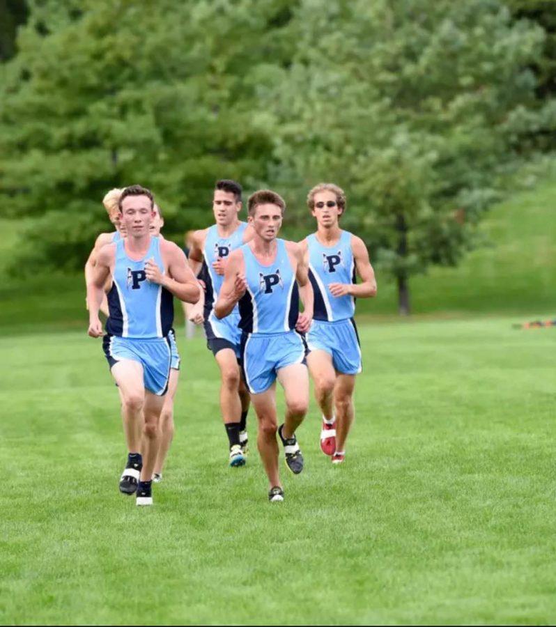 Boys' cross country secures MSL East title