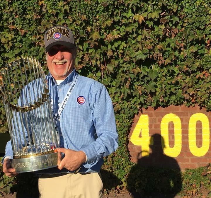 Student's father celebrates Cubs' World Series win with team