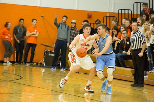 PHOTO ALBUM: In honor of Frankie Mack's 1000th point