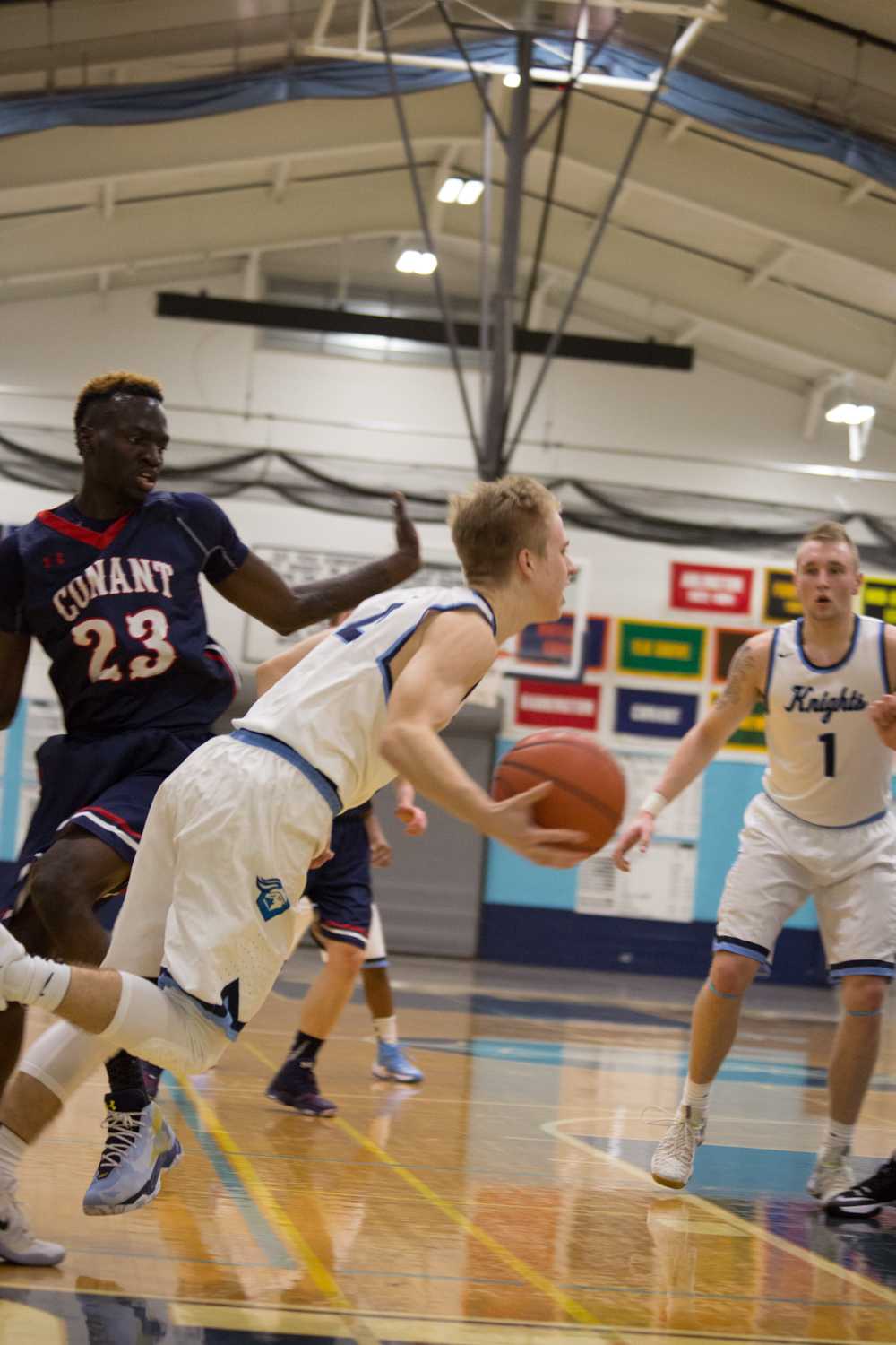 Photo album: boys' basketball game 1/10