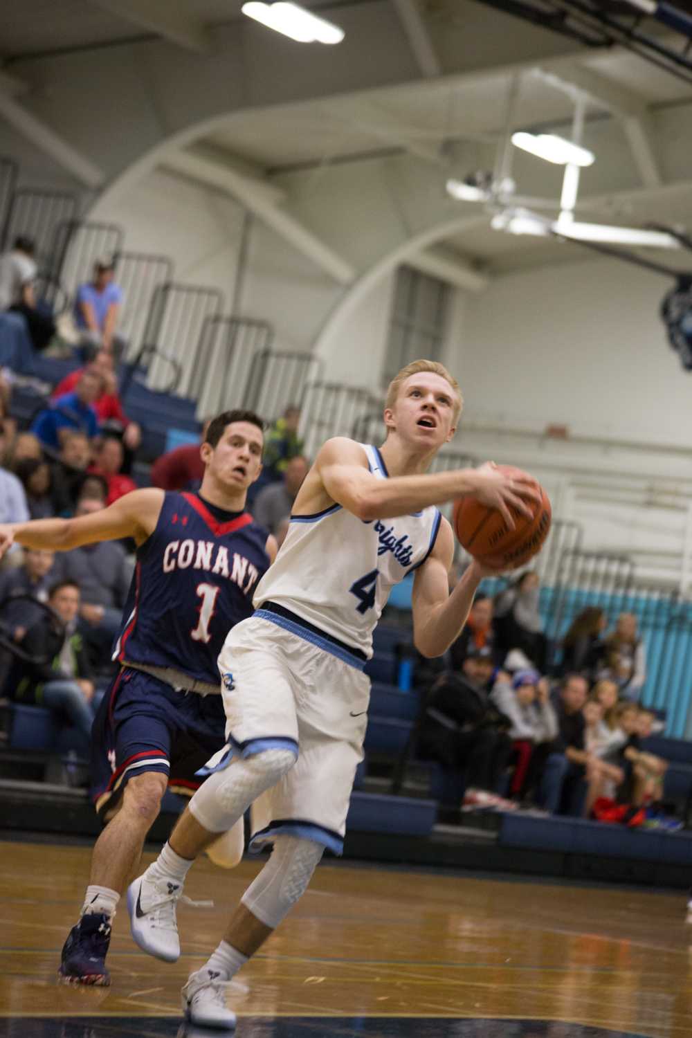 Photo album: boys' basketball game 1/10