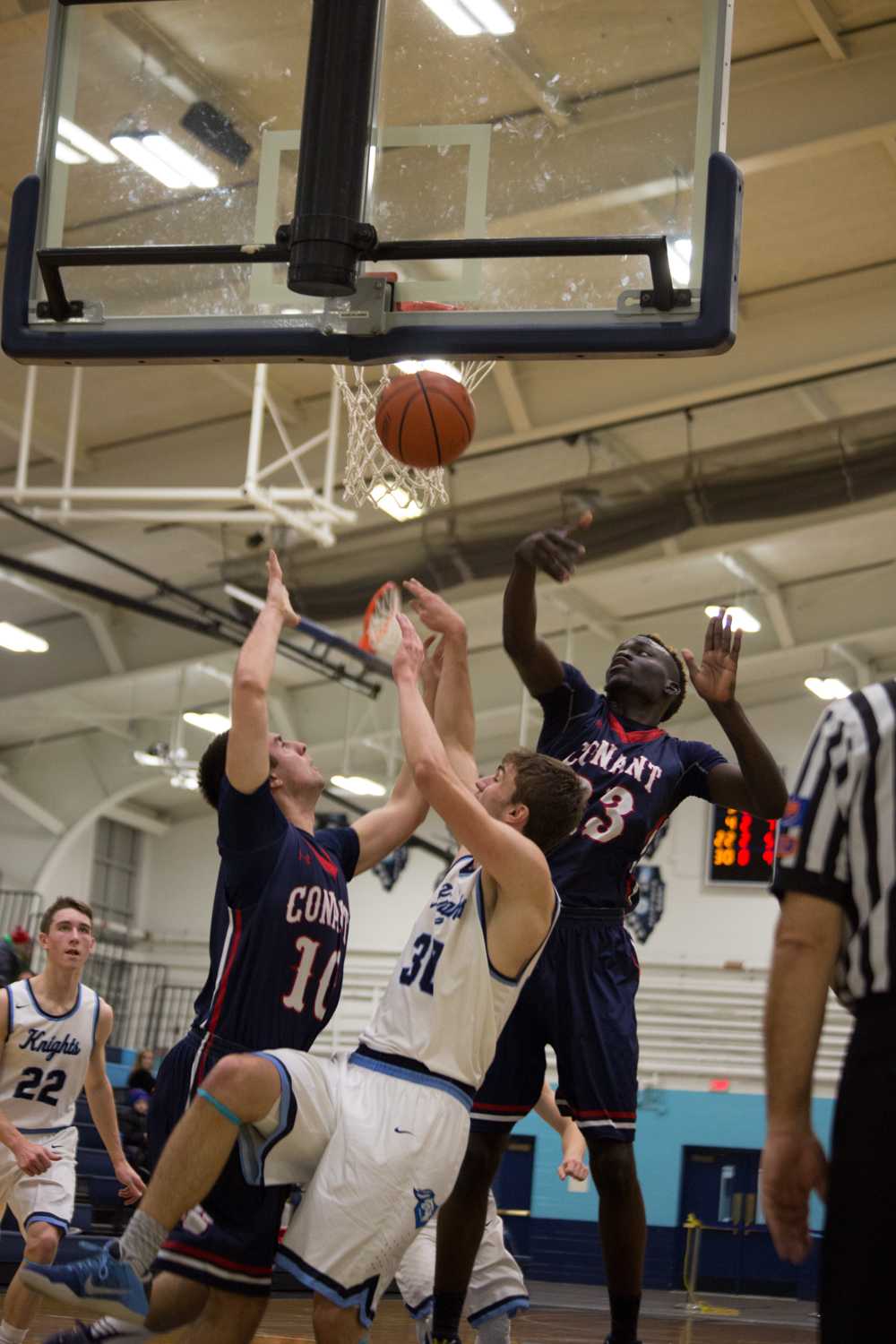 Photo album: boys' basketball game 1/10