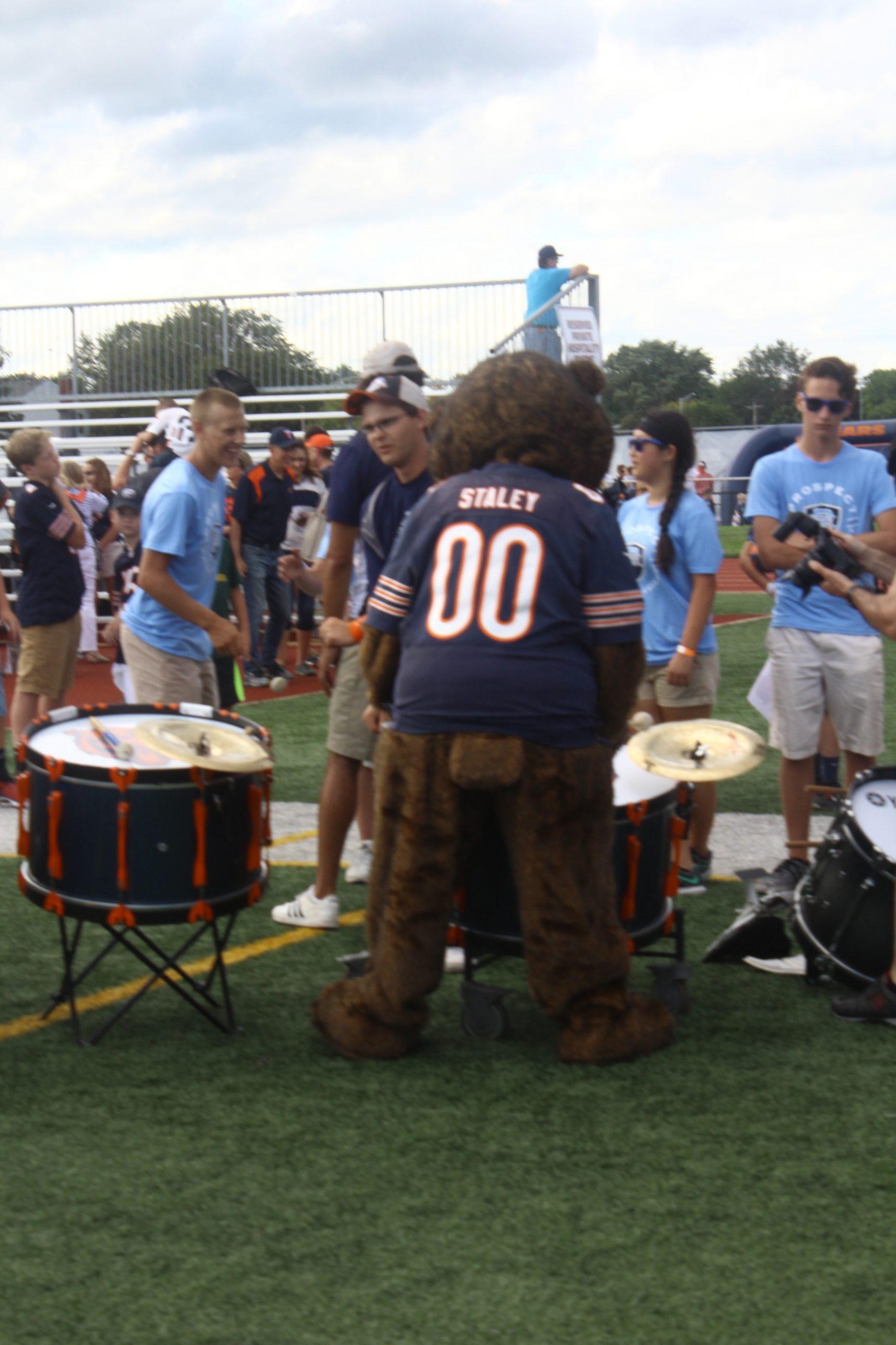Bears practice photo album