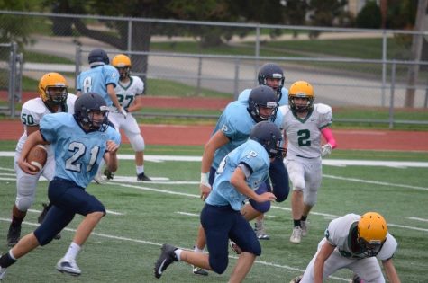 Freshmen Football close out Elk Grove