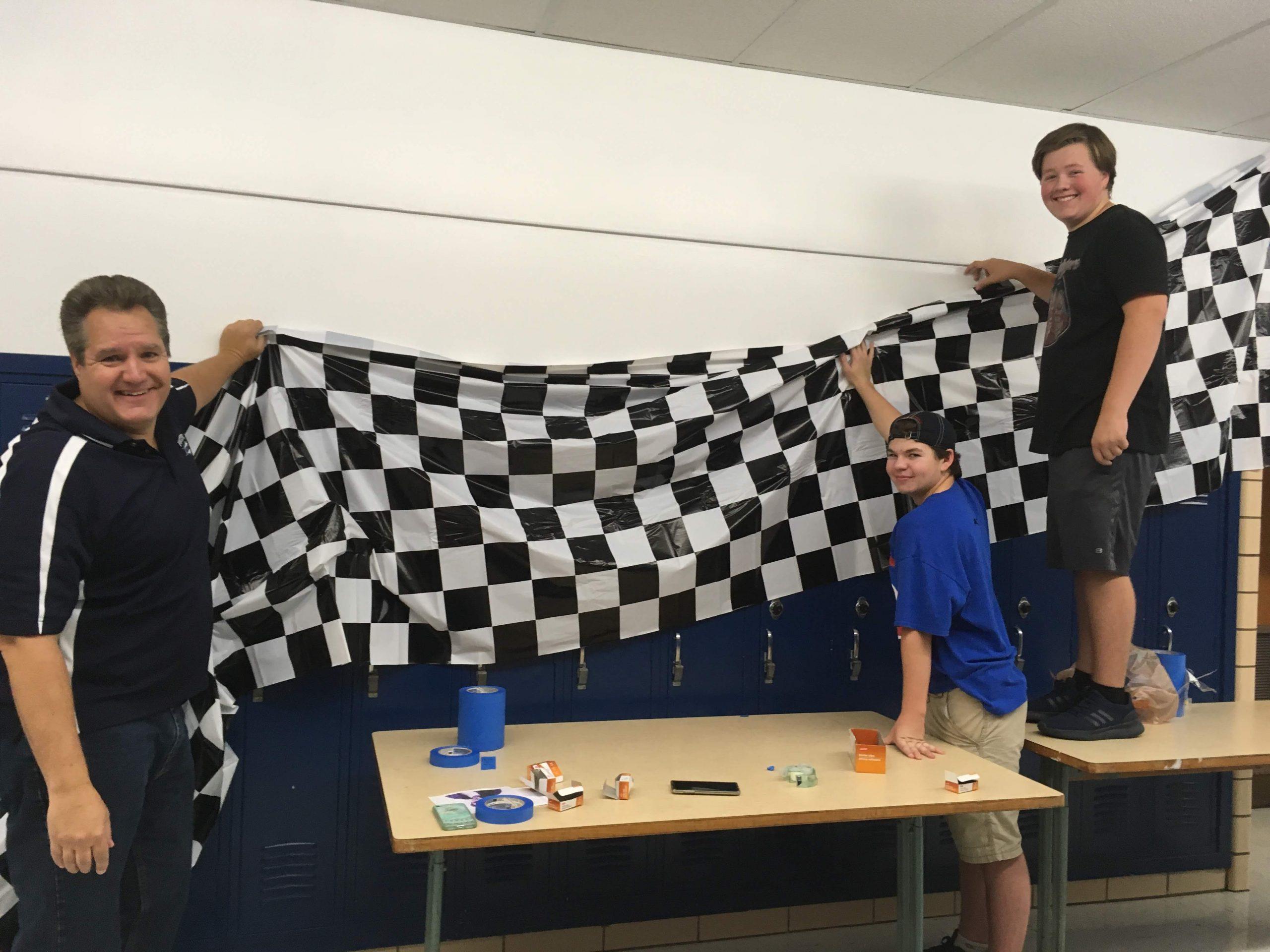 Photo Album: Class boards decorate halls for homecoming week
