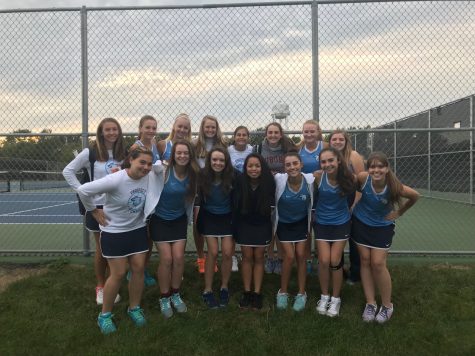 Girls' tennis wins first east title since 2004