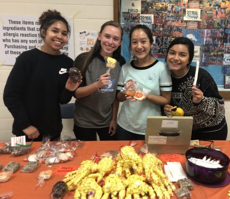 Medical Students Raise Money for Patient Care Packages