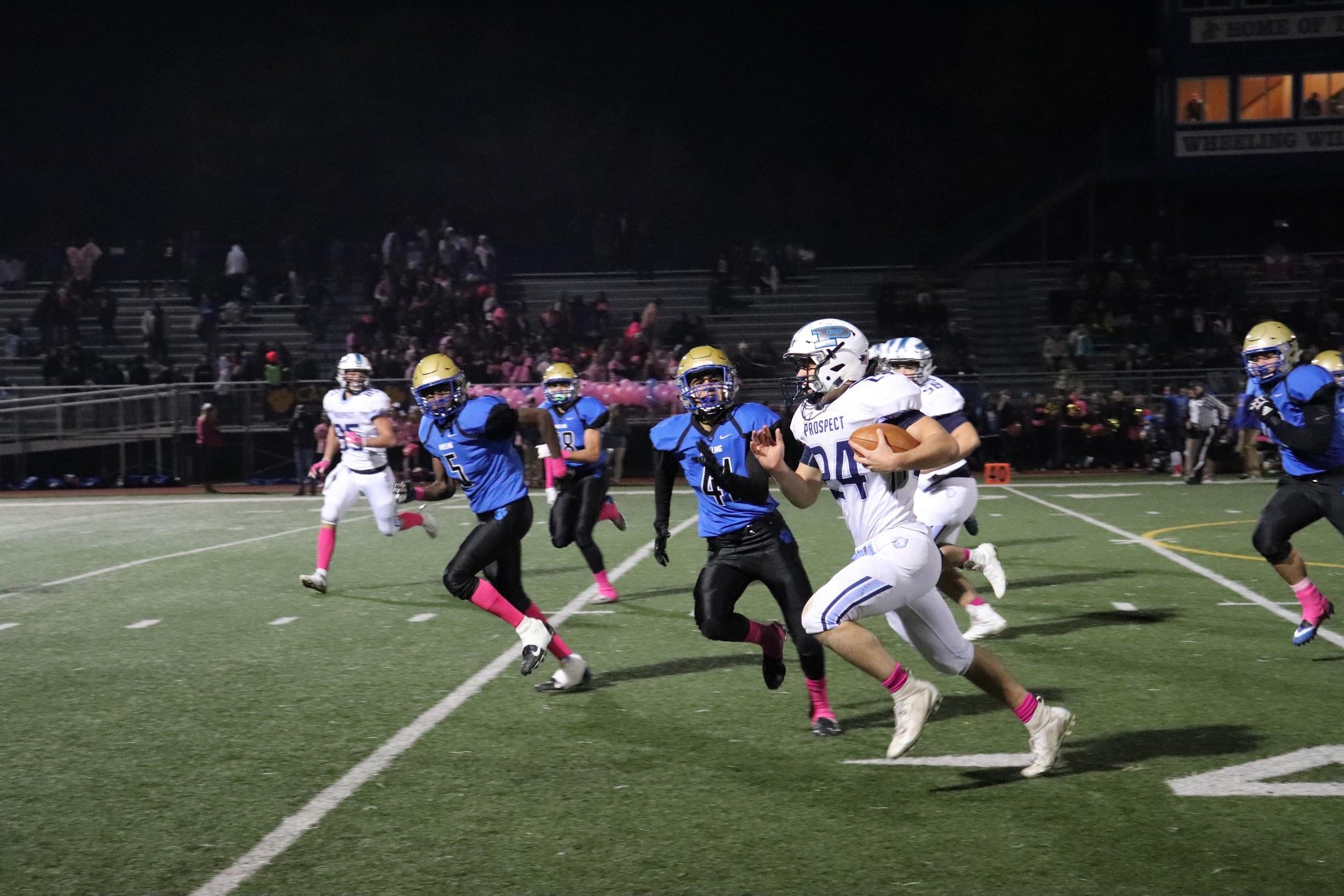 Football finishes regular season 7-2, sets school points per game record