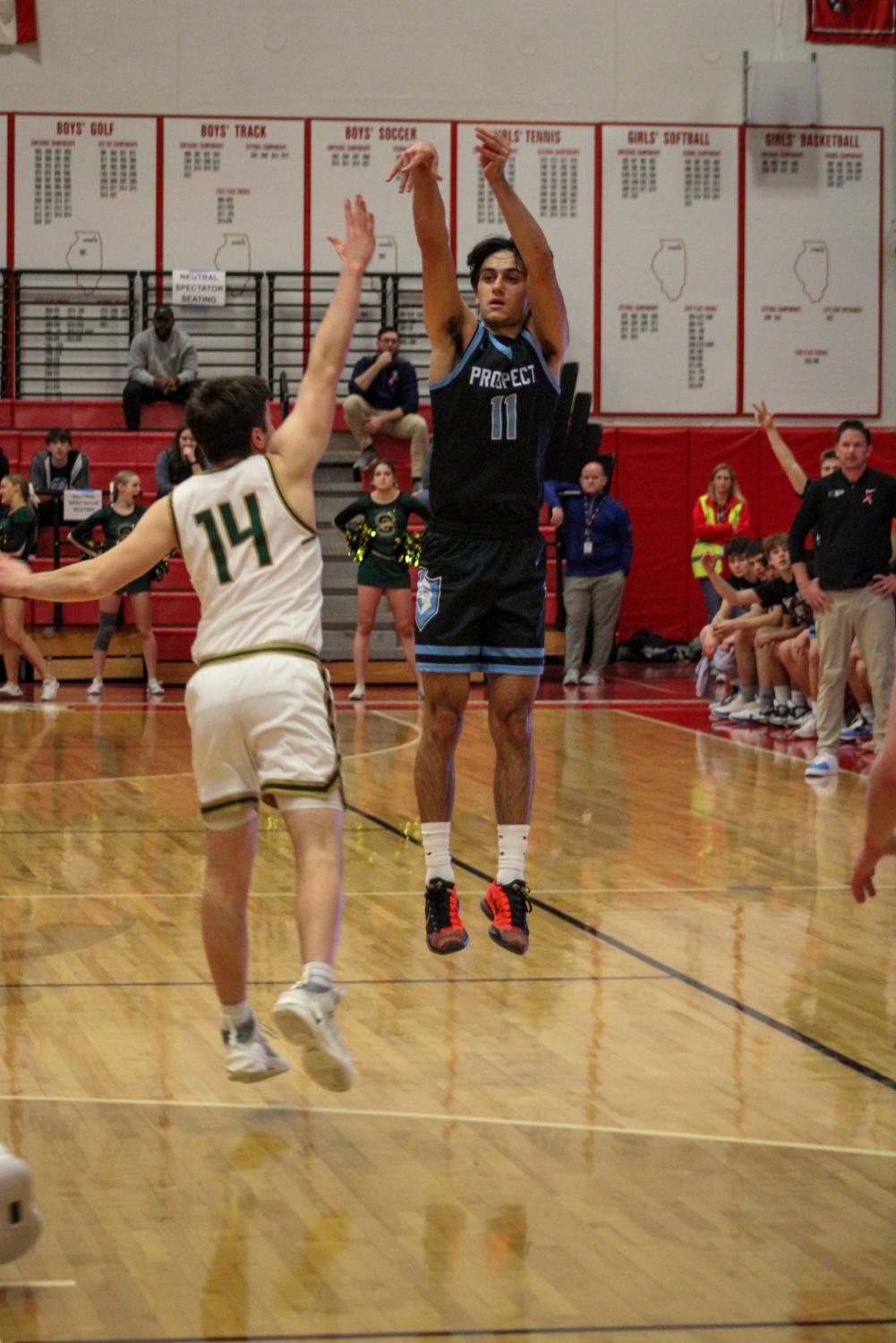 Schneider drills buzzer beater to top Stevenson in sectional semis