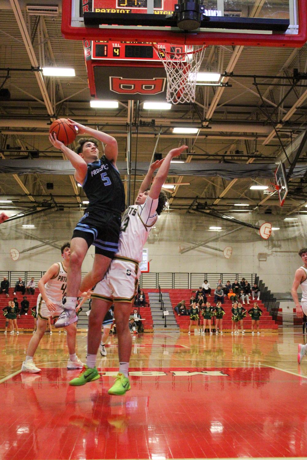 Schneider drills buzzer beater to top Stevenson in sectional semis