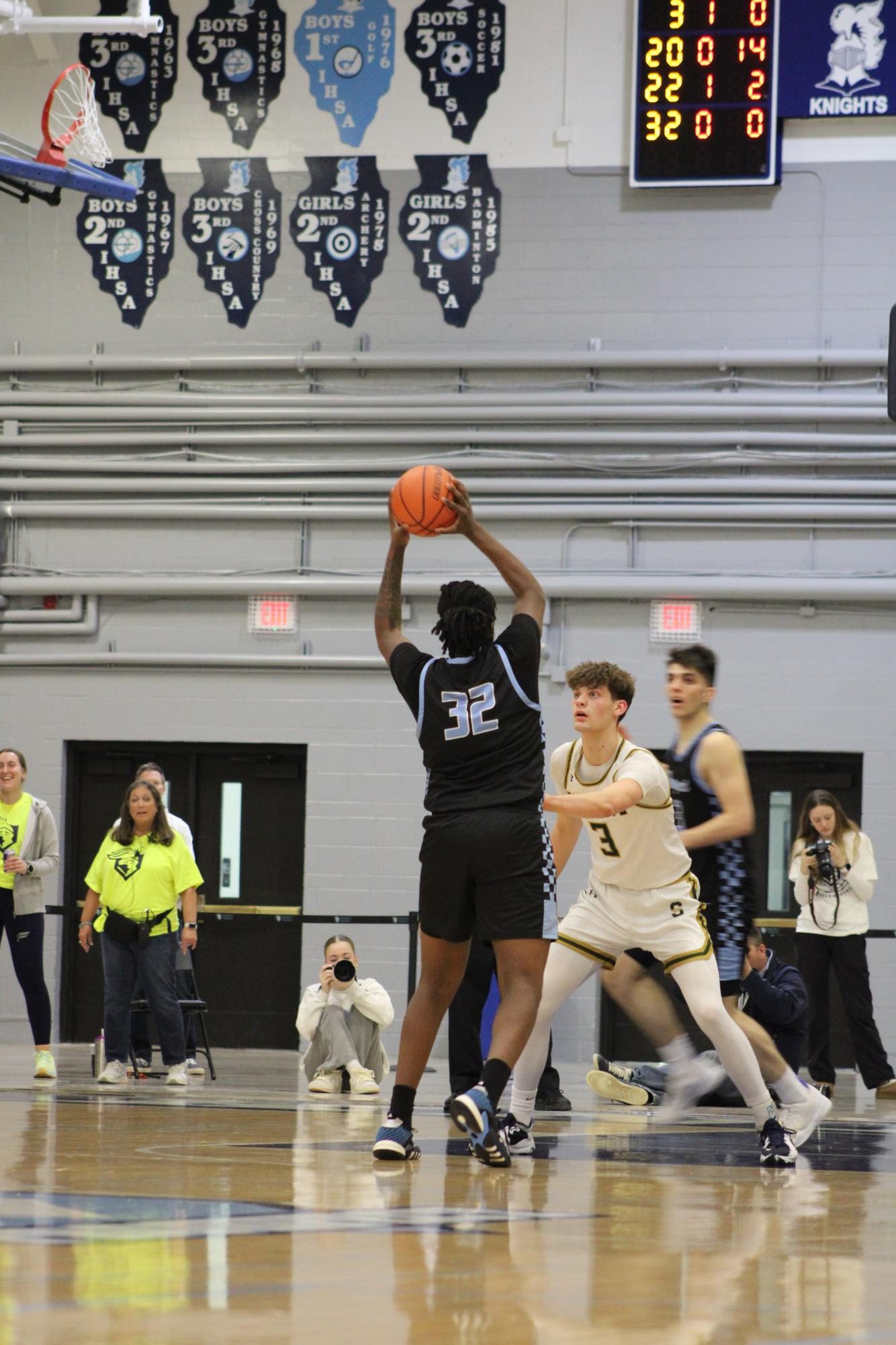 Varsity Boys Basketball Regional Final Game