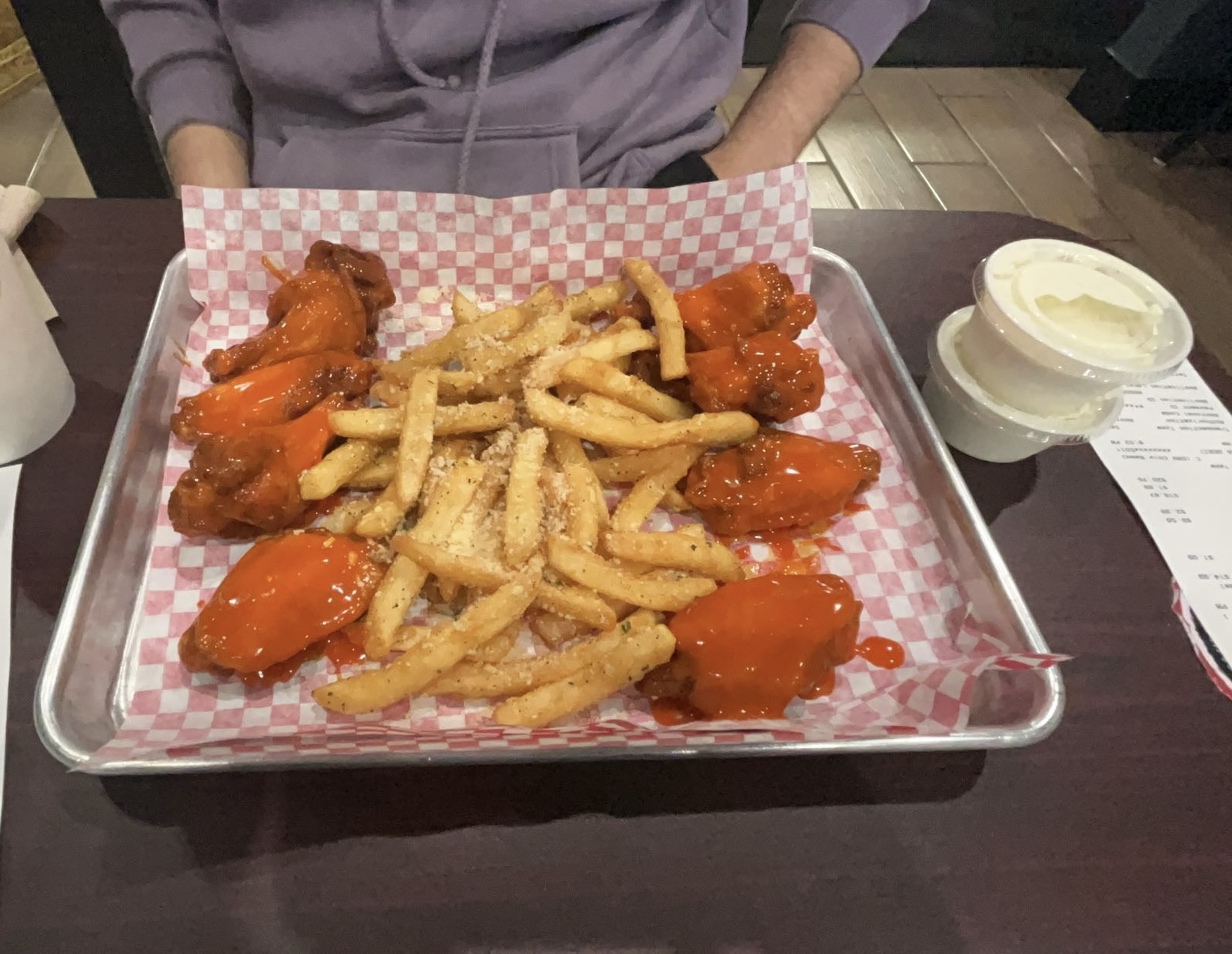 New wing restaurant hits the scene in Mount Prospect