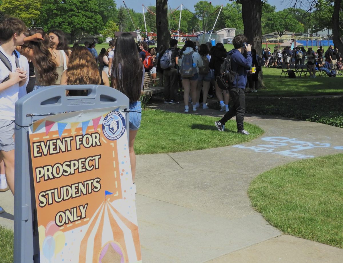 Prospect’s front lawn becomes flooded with eager students, ready to experience Prospect’s first Spring Fling Carnival on Friday, May 17th.. 