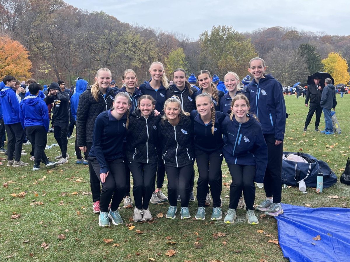 Girls’ cross country finishes 4th in state