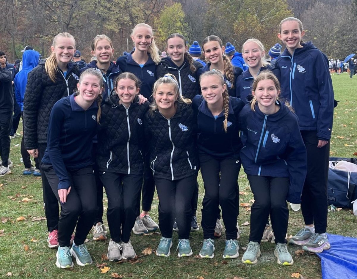 Girls’ cross country finishes 4th in state