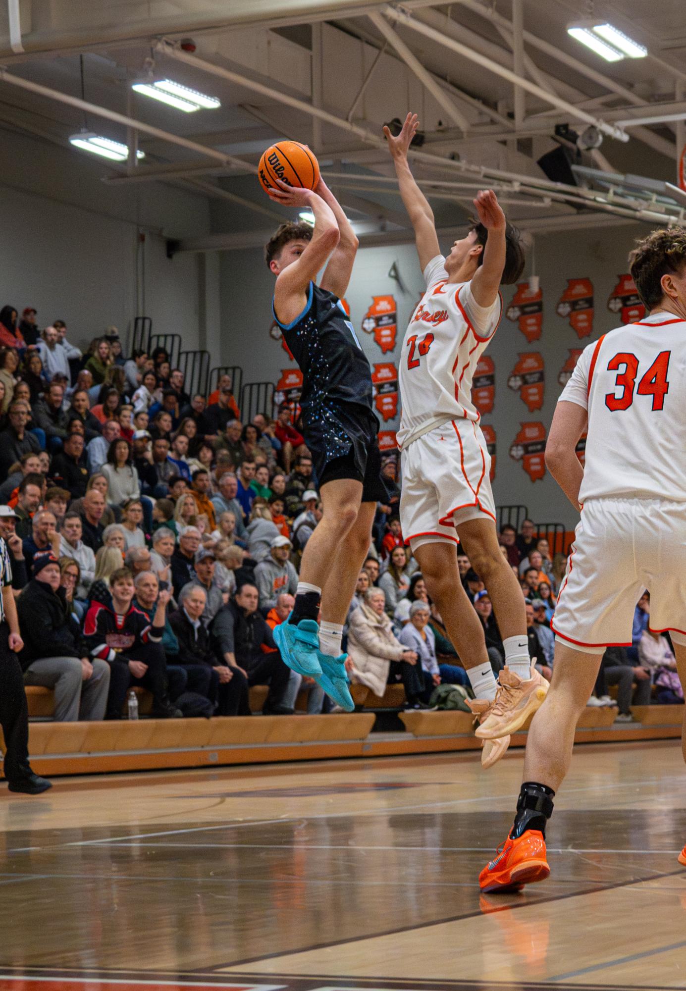 Boys basketball falls 55–37 to rival Hersey.