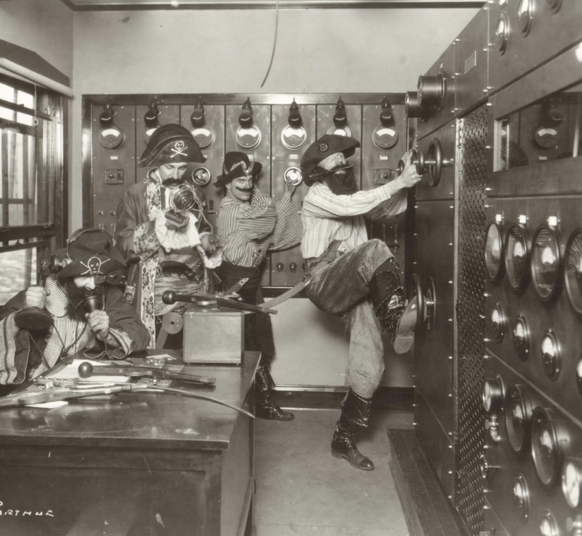 LISTEN: Mount Prospect's Radio Pirates / Street Names