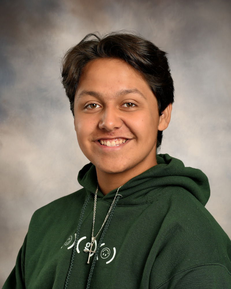 Cristian Nava Honored with District 214’s Calisch Award